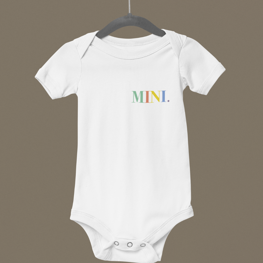 Organic Baby Bodysuite - Mini bunt.