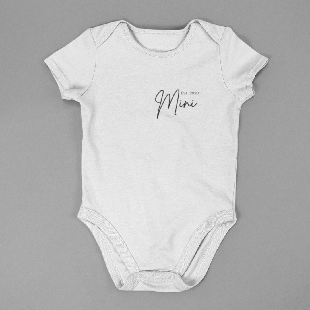 Organic Baby Bodysuite - Mini Kursiv