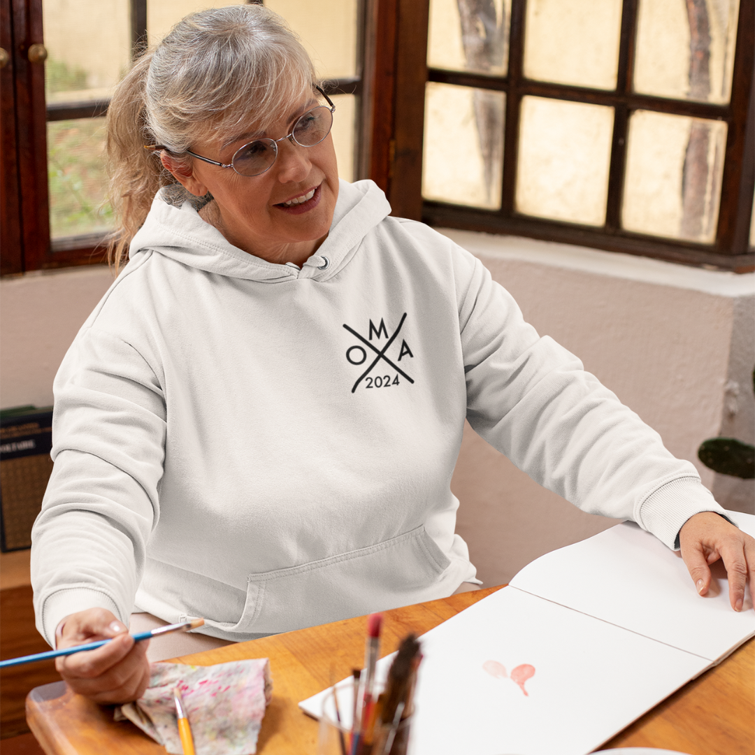 Organic Hoodie - Oma Monogram